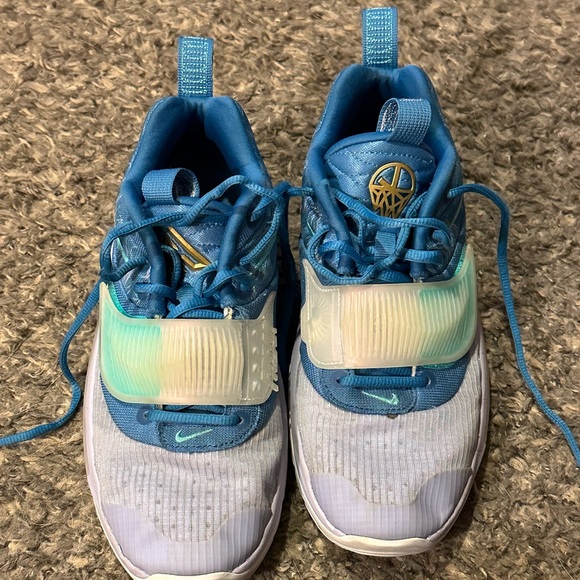 Youth Nike Zoom Freak 3 “Freezing Time” (6.5) - Picture 3 of 7